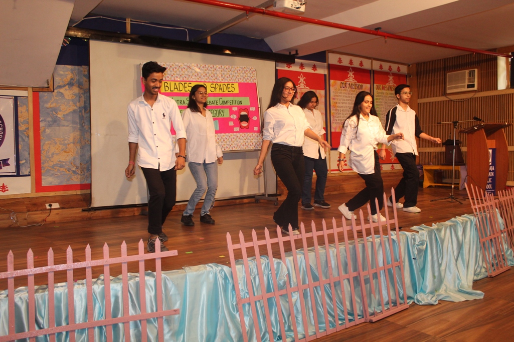 BLADES AND SPADES Maharaja Agarsain Public School Ashok Vihar
